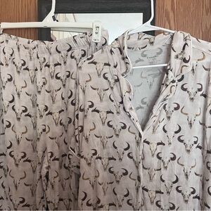Women’s Cow Skull Print Bamboo Pajamas